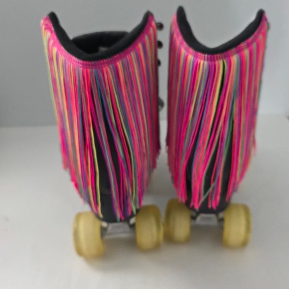 Doll Kills Black Quad Roller Skates Neon Rainbow Fringe Silver Laces  Sz 8 - Picture 7 of 14